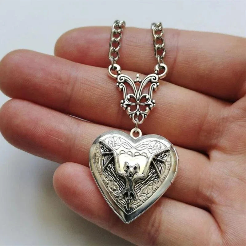 Fashion New Silver Color Heart Pendant Necklace Stainless Steel Retro Simple Personality Punk Style Men and Women Accessories Oasis Select
