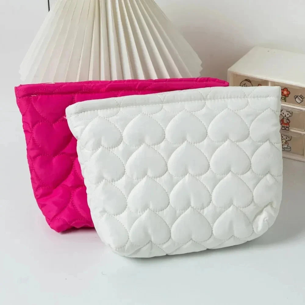 Fashion Korean Large Capacity Cosmetic Bag Women Soild Heart Quilting Handbag Portable Travel Lipstick Makeup Storage Bags Oasis Select