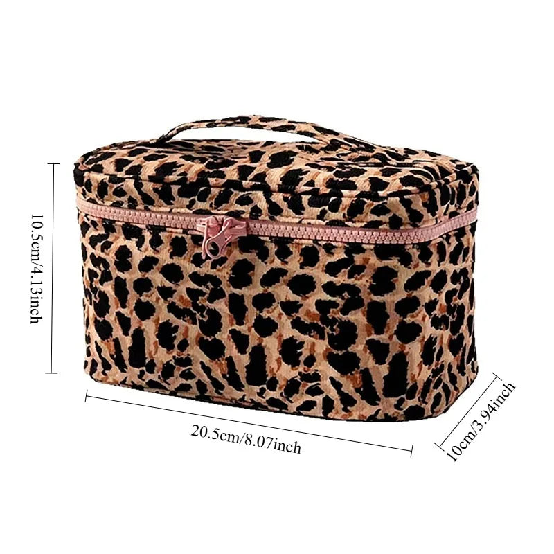 Waterproof Leopard Large Capacity Makeup Case Square Shaped Portable Travel Storage Pouch Fashion Accessory for Ladies Vacation Oasis Select Bag no pendant