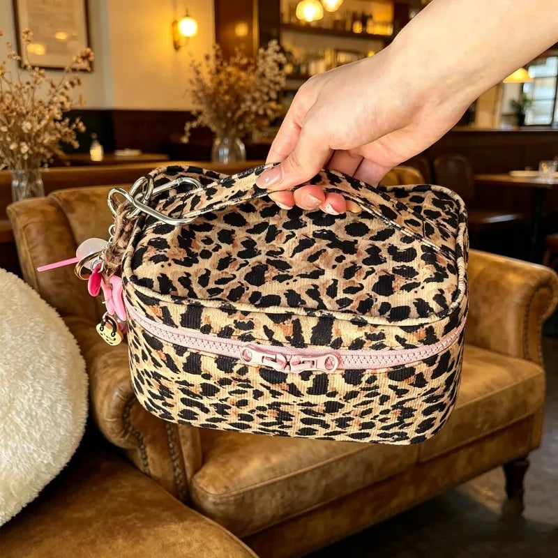 Waterproof Leopard Large Capacity Makeup Case Square Shaped Portable Travel Storage Pouch Fashion Accessory for Ladies Vacation Oasis Select