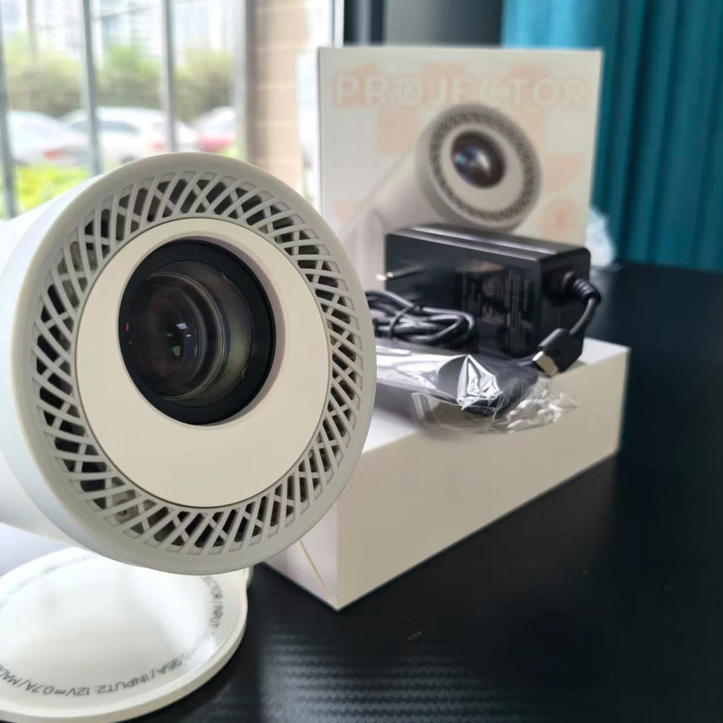 Android Smart Projector: Portable 4K-compatible 200-lumen 720p mini HD projector Oasis Select