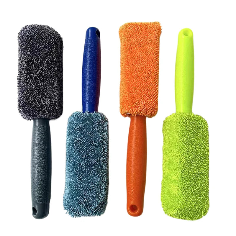 Versatile Auto Washing Kit: Microfiber Car Wheel Brush with Sturdy Plastic Handle Oasis Select
