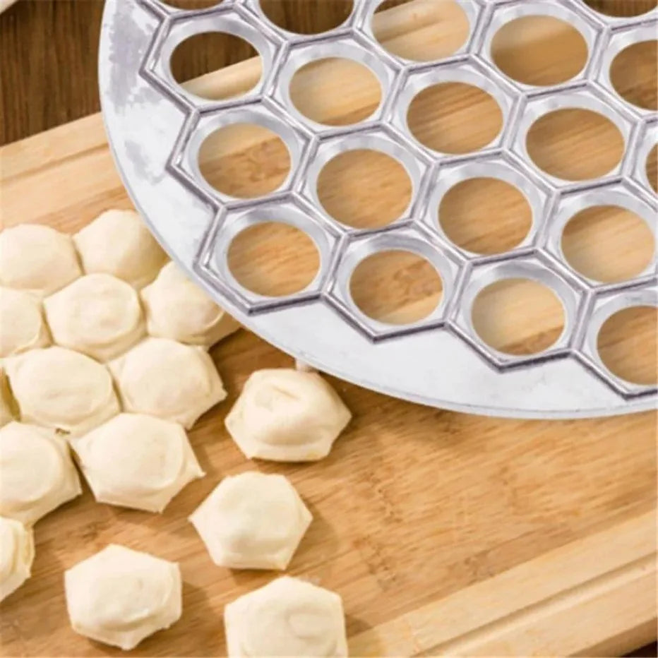 Dumpling Moulds 37 Holes Kitchen Dough Press Ravioli Making Mould Dumpling Skin Artifact Mold DIY Batch Production Pasta Oasis Select
