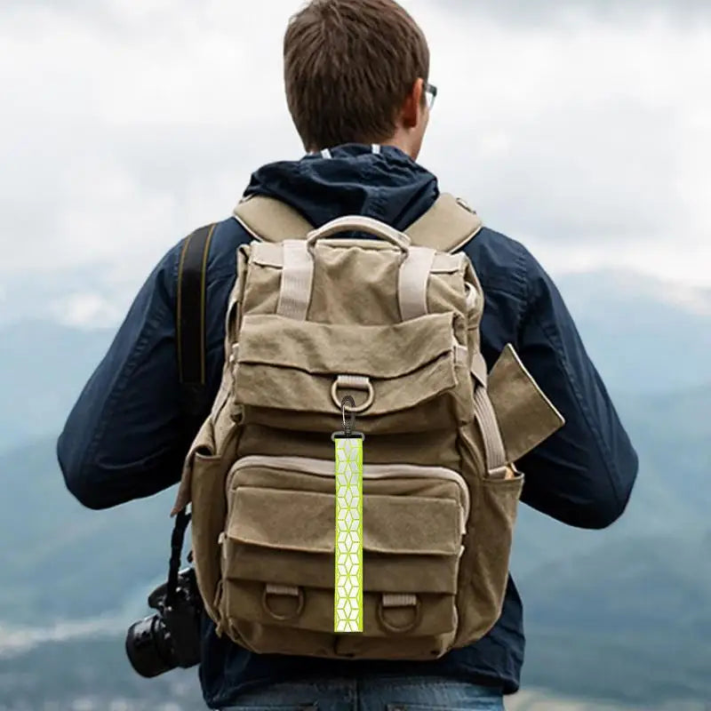 Safety Reflector Pendant Reflective Safety Keychain for Backpack Outdoor Accessory for Cycling Walking Camping Mountaineering Oasis Select