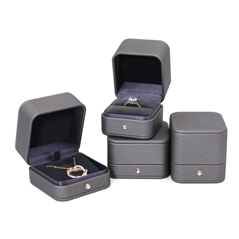 2025 Engagement Ring Box Double Slot Ring Boxes Leather Velvet Portable Jewelry Bearer Holder for Proposal Wedding Ceremony Oasis Select