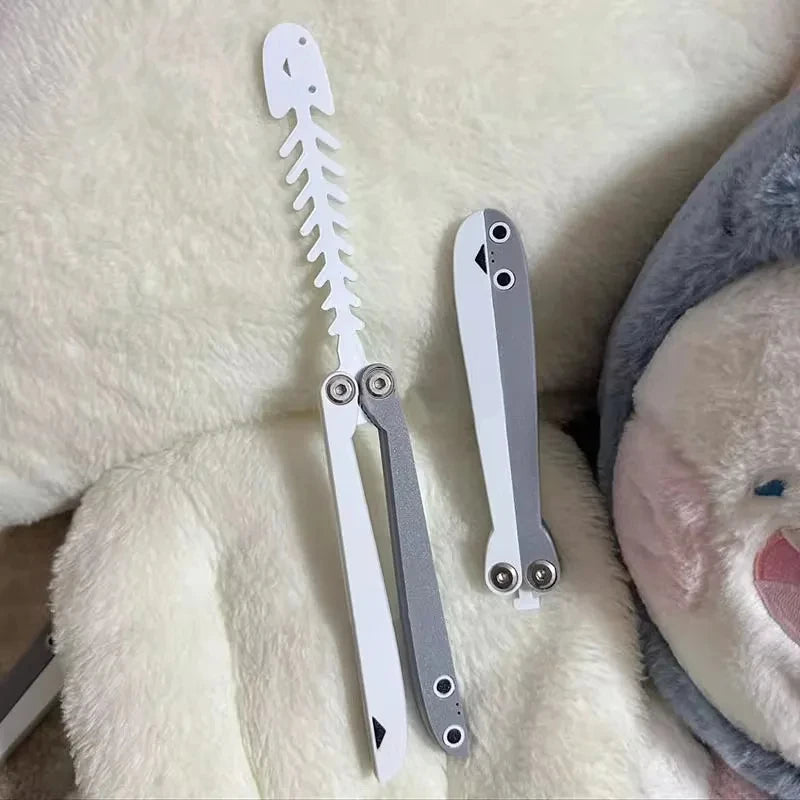 3D Printing Gravity Knife Cub Jumping Small turtle Knife Mini Model Pendant Push Card Decompression Toy Mini Butterfly Knife Oasis Select