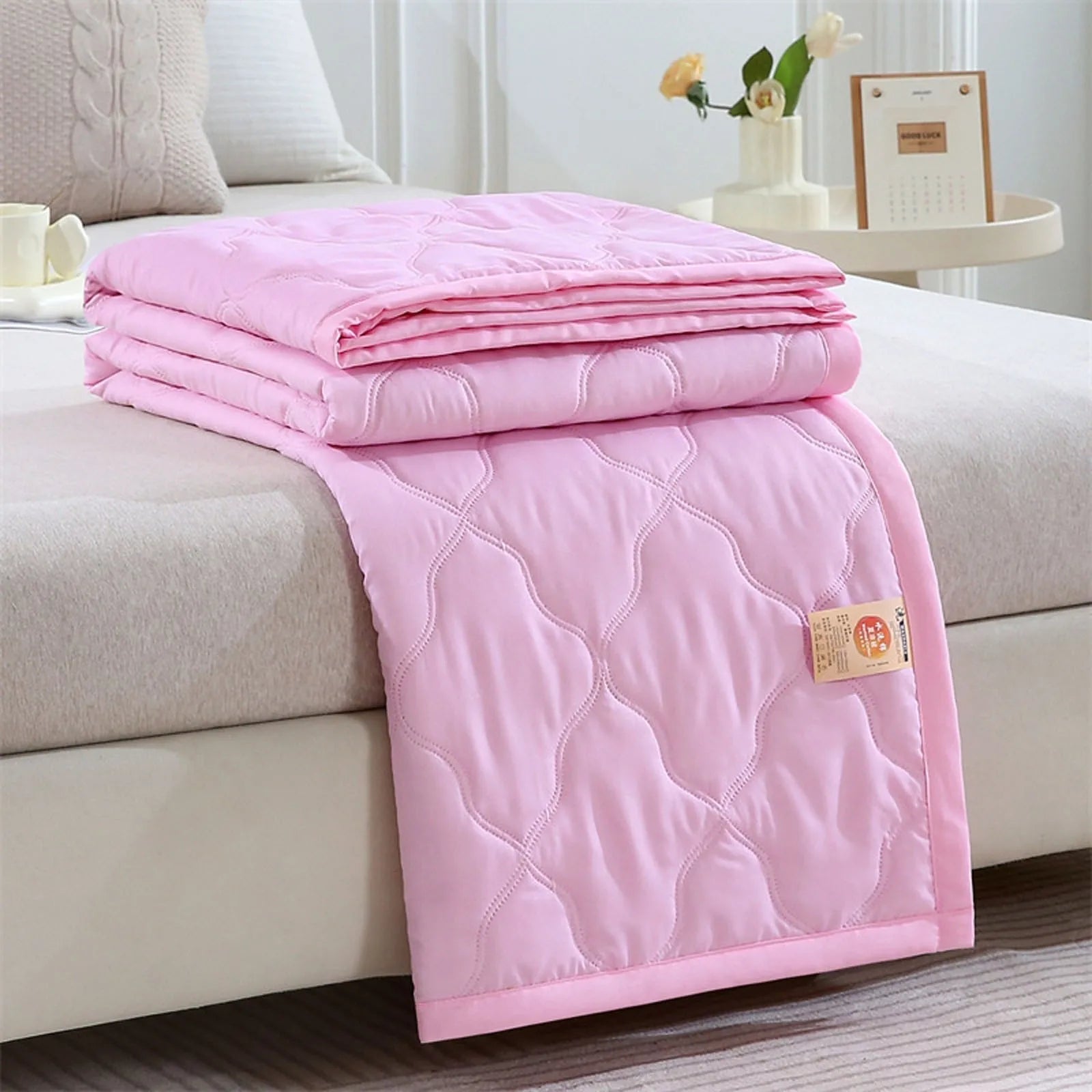 New Double Sided Cooling Blanket Cold Effect Skin-Friendly Conditioning Quilt Spring Summer Breathable Cooler Quilt Oasis Select Pink One Size