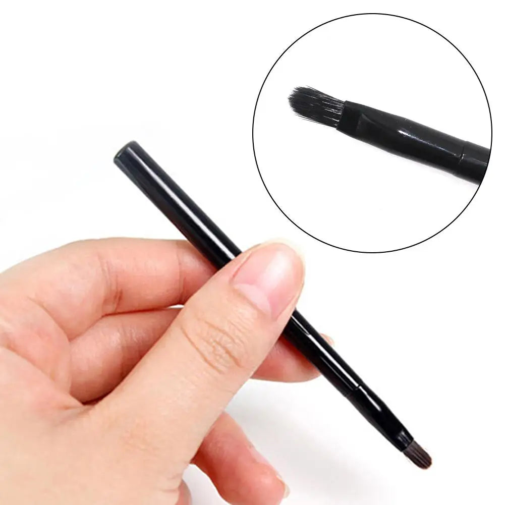 Makeup Lip Brushes Lipliner brushes Black with Cap Retractable Lipstick Brush Travel Portable lip scrub brush Gloss Makeup Brush Oasis Select