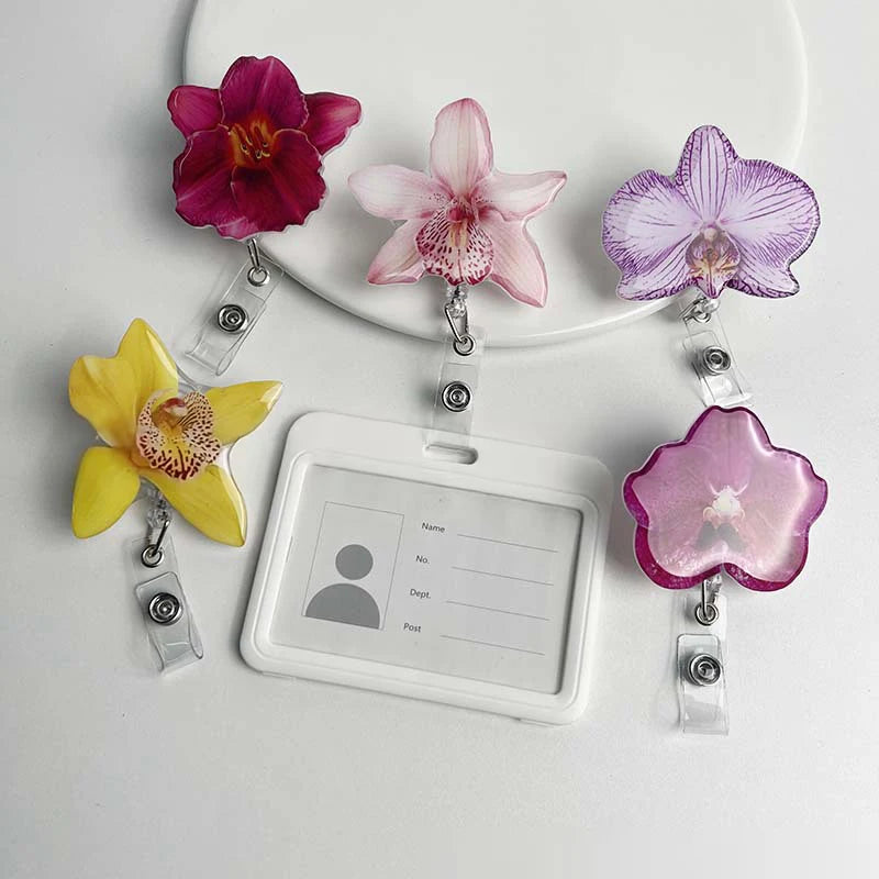 Flower Acrylic Bag Charm | Alligator Clip Retractable ID Holder Bag Charm Accessory Oasis Select