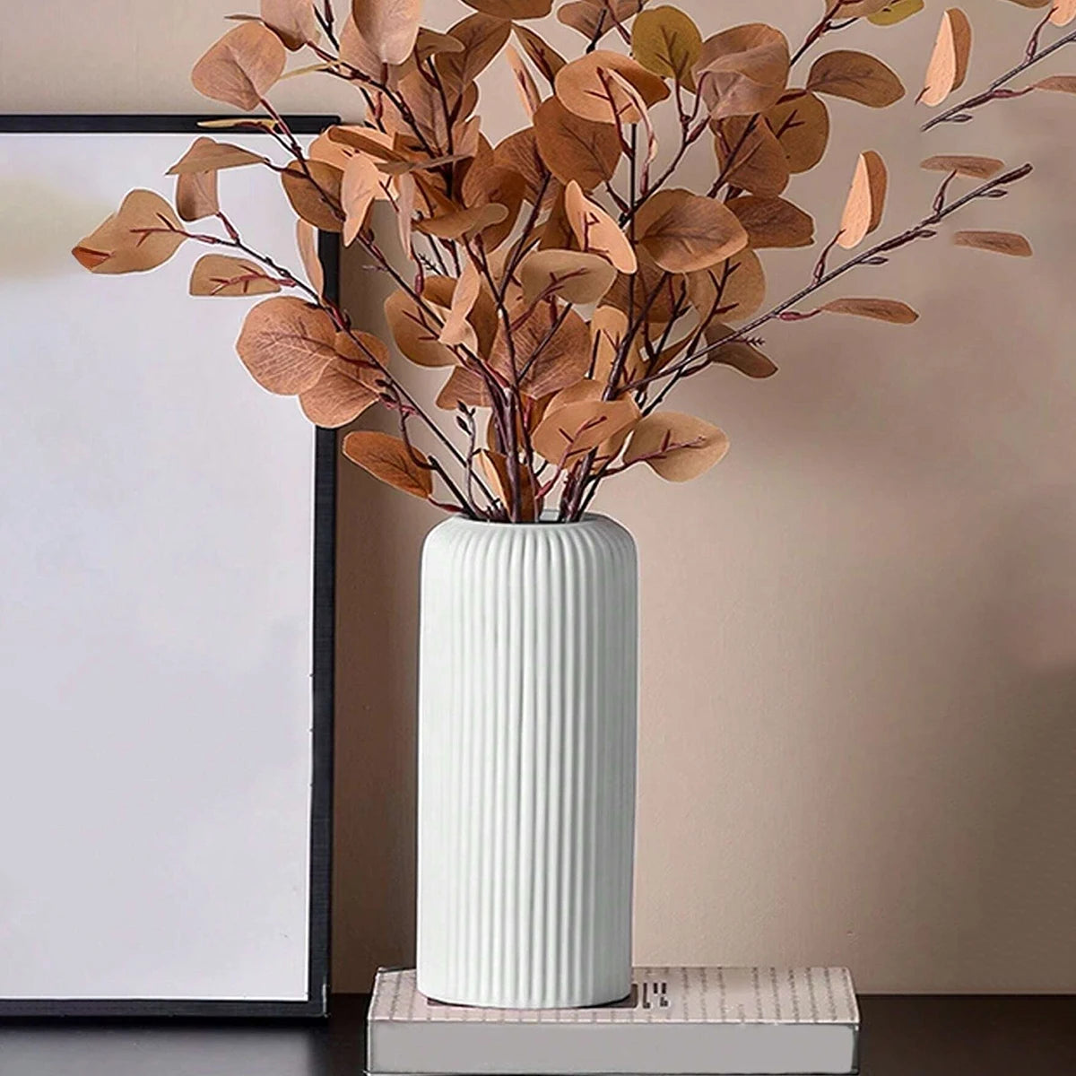 Striped Ceramic-Like Plastic Vase for Flowers, Decorative Floral Arrangement Display, Creative Little Flower Vase Oasis Select