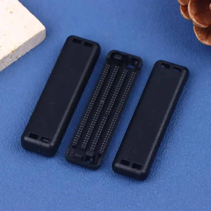 Universal Seat Belt Adjuster Clip Car Safety Belt Stopper Buckle Clamp Limiter Seat Belt Anti-skid Fixing Limiter Car Accessory Oasis Select