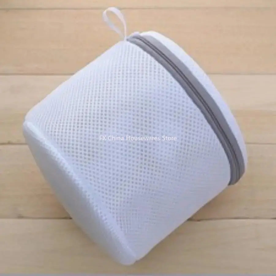 Laundry Washing Bag Set - Fine Mesh Clothing Care & Bra Washing Net Bag - Large Mesh Print Design - 5-Piece Set for Delicate Oasis Select
