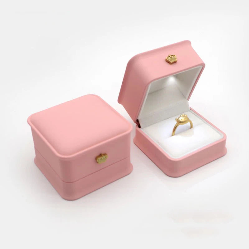 LED Light-Up Jewelry Box – Ring, Earring & Pendant Organizer