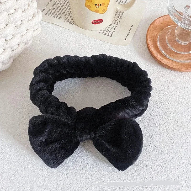 Cute Plush Wristband Hair Tie Makeup Mask Moisture Proof Sleeve Cover Hair Ring Headphone Women Oasis Select
