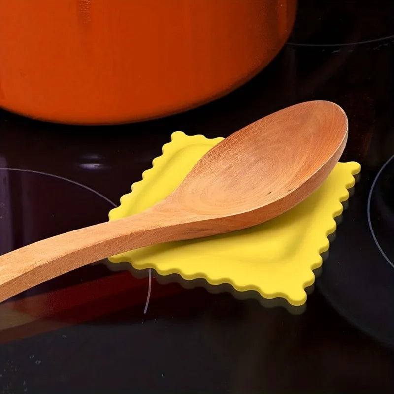 1pc Cute Cartoon Silicone Spoon Rest Heat-Resistant, Non-Slip Kitchen Counter Mat for Spoons & Ladles Oasis Select