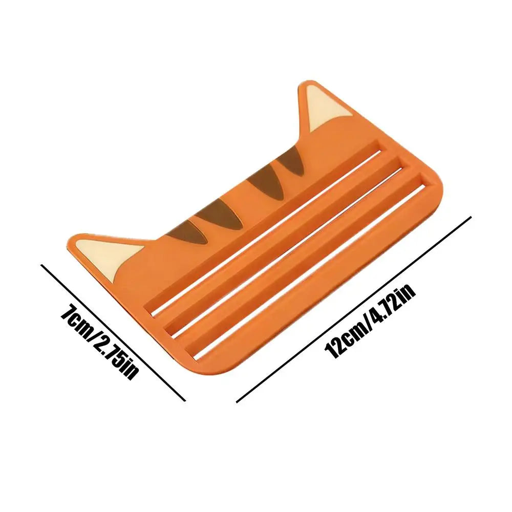 Cat Food Pouch Squeezer tools Cat Food Bag Squeezer Dispenser Cats Liquid Wet Treat Dispenser Cat Design Squeezing Tool Oasis Select 01