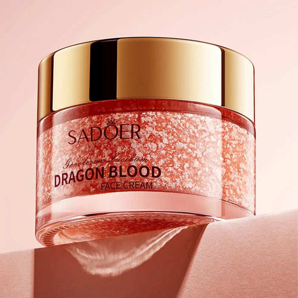 SADOER Dragon Blood Retinol Face Cream – Brightening & Firming