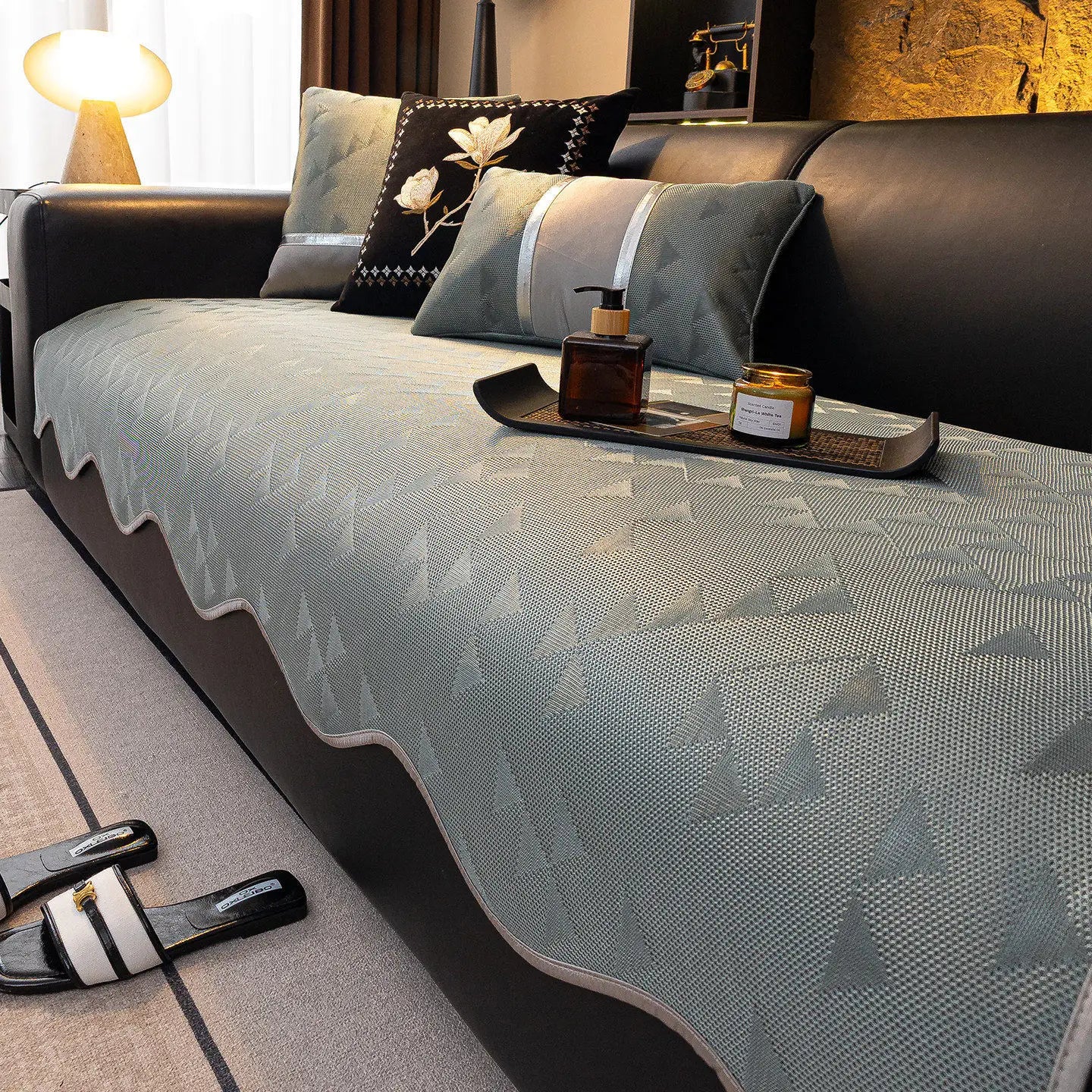 2026 New One-Piece Ice Silk Sofa Cushion Non-Slip Summer Cooling Seat Pad Luxury Advanced Sense Sofa Cover Towel Oasis Select Lake green 90 X 240cm