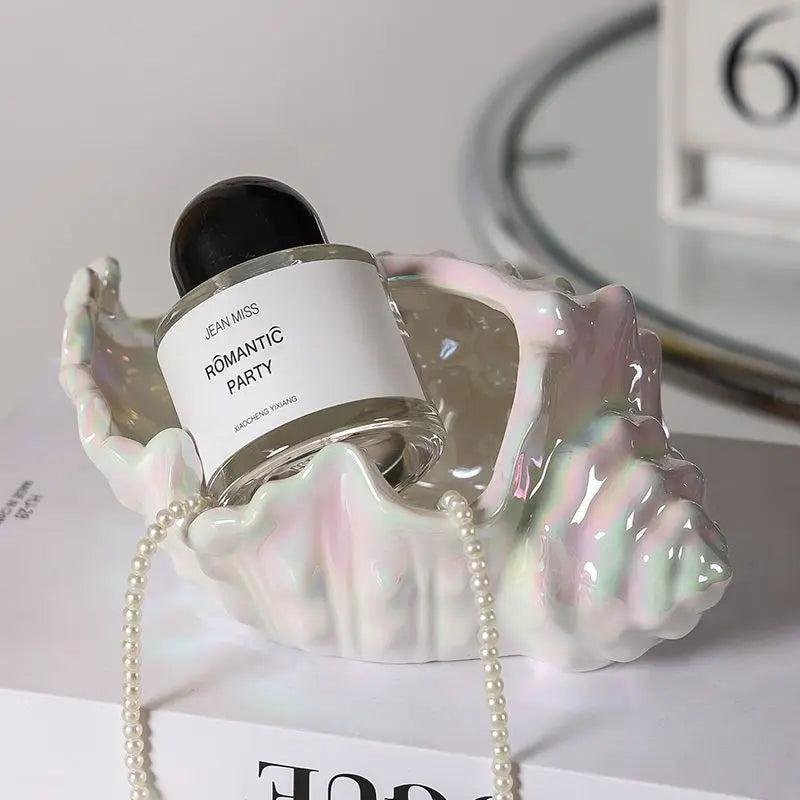 Simple Mirror-like Bright Silver Ceramic Shell-style Decorative Item Practical Key Jewelry Storage and Decoration Oasis Select