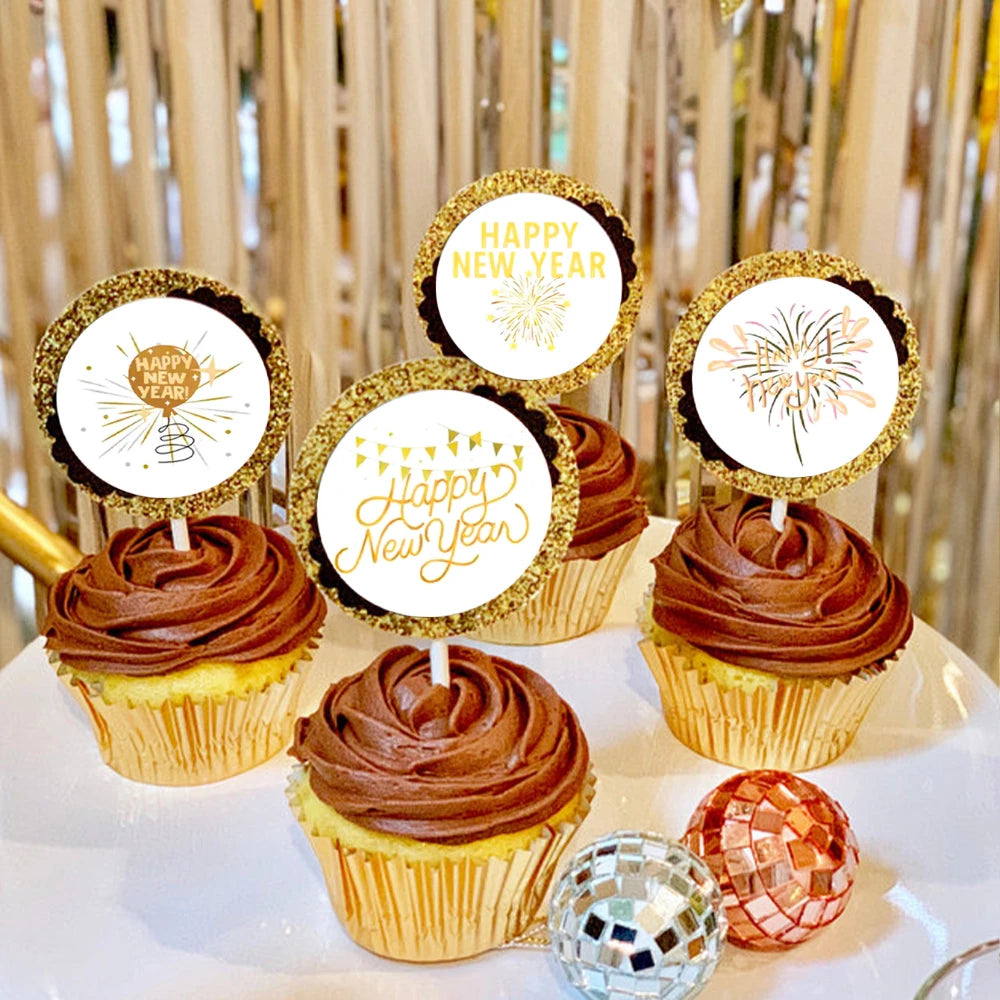500pcs Gold Foil Happy New Year Stickers – Gift & Cake Packaging