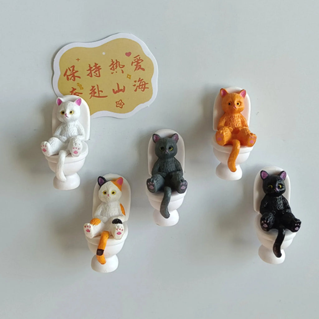 Funny Cat Spiritual Consolation PVC Appearance Toilet Office Mini Animal Cat Party Supplies Miniature Desk Decoration Oasis Select