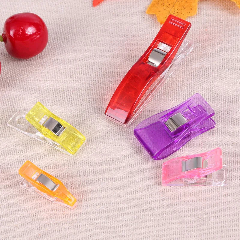 Vibrant Plastic Sewing Clips Colorful Quilt Binding Clamps Ideal Gift for Crafters & Tailors Sewing Supplies Accessories Oasis Select