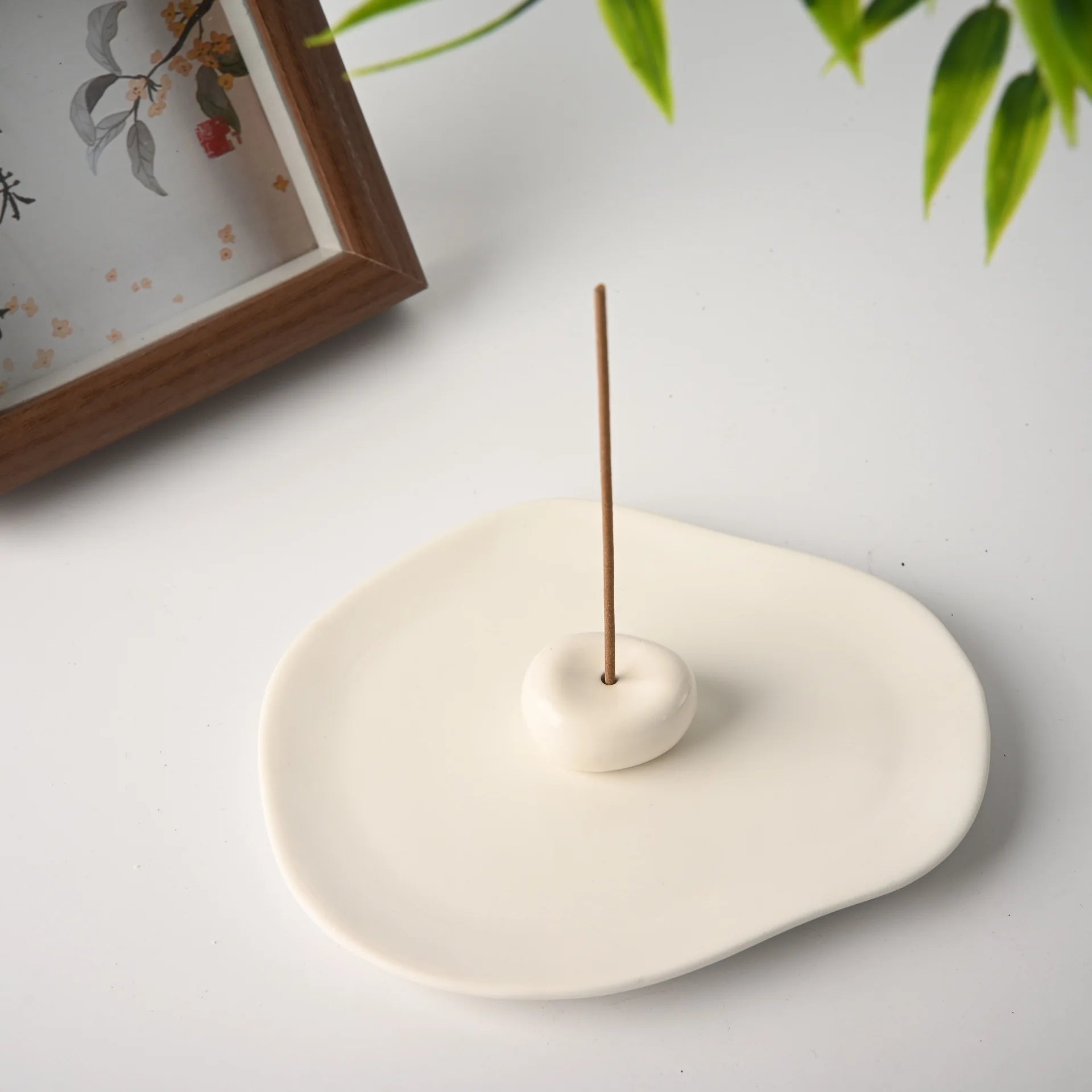 Ceramics Aroma Holder Incense Holder Teahouse Incense Burner Ornament Minimalist Reed Diffuser Stand Home Decor Gift Oasis Select white