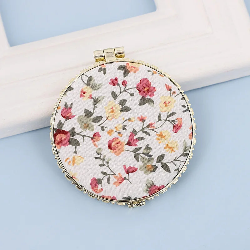 Pocket Floral Mirror Mini Makeup Compact Portable Two-side Folding Make Up Mirror Women Vintage Cosmetic Make Up For Gift Oasis Select White-A