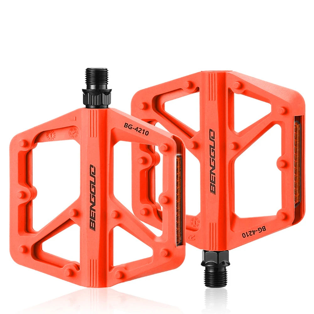 Ultralight Nylon Bike Pedals – Double DU Bearing & Reflector Bicycle Platform Pedals Oasis Select