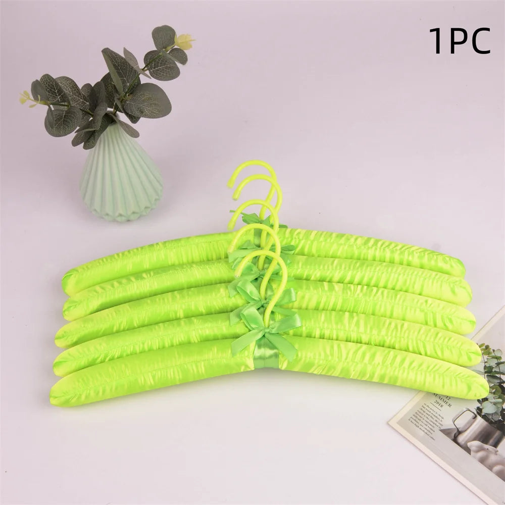 1PC Satin Padded Clothes Hanger Silk Wrapped Coat Rack Wrinkle Non-slip Coat Hanger Dress Clothes Sponge Hanger Oasis Select Green 1Pc