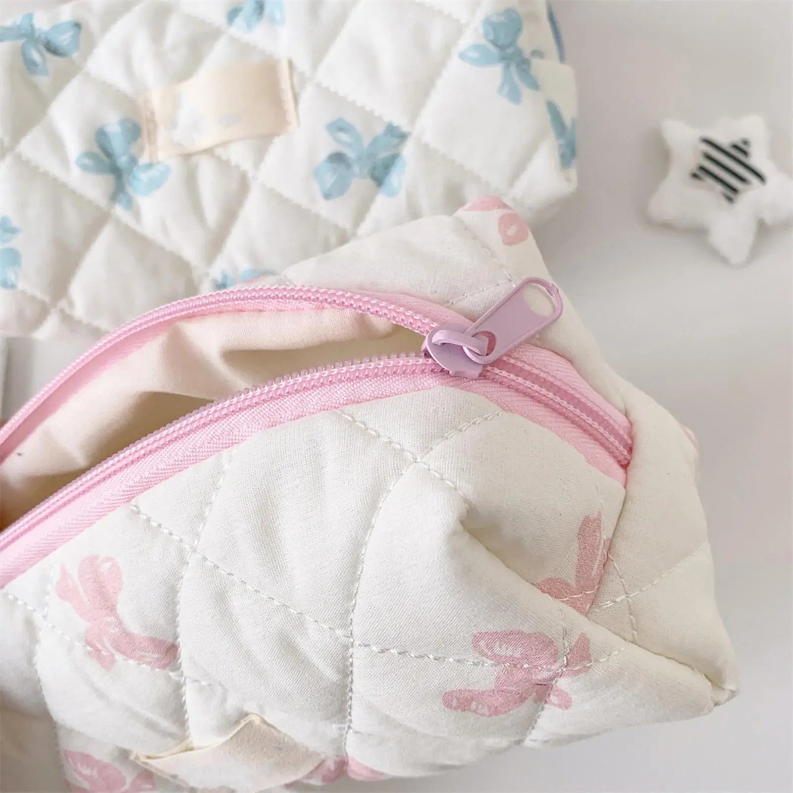 Large Capacity Storage Bag Pencil Case Makeup Bag Bow Print Cosmetics Bag Sundry Storage Bags Organizer Student Stationery Oasis Select