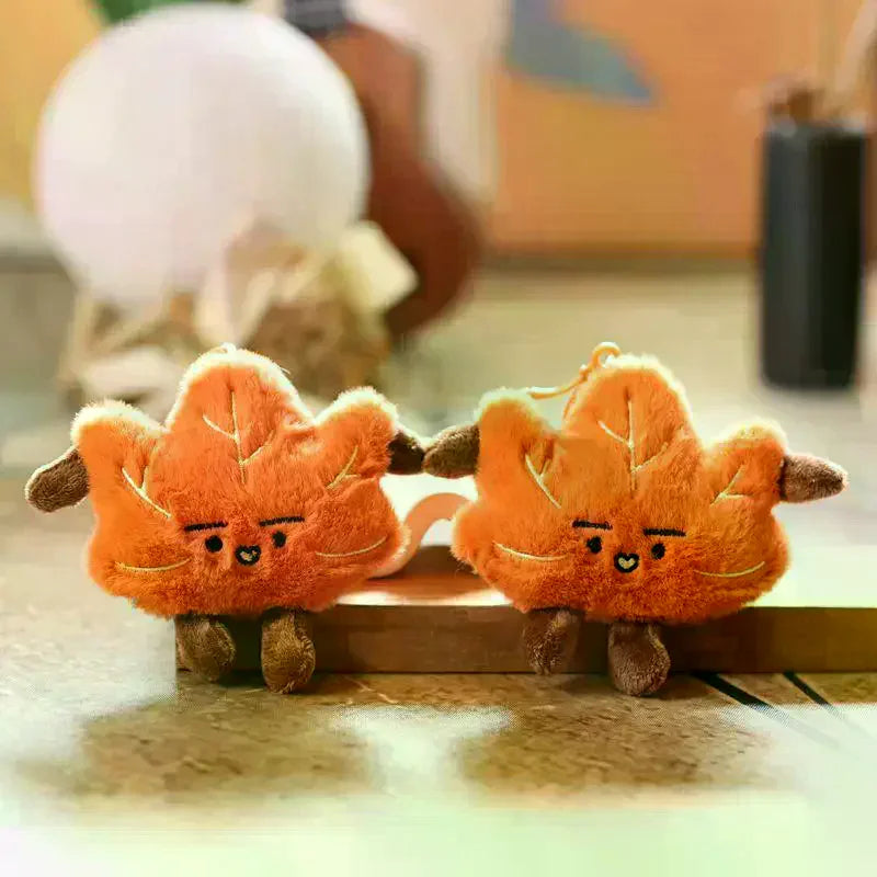 1Pcs Fun And Cute Small Maple Leaf Plush Keychain Couple Backpack Pendant Mock Leaf Doll Decoration Gift Oasis Select