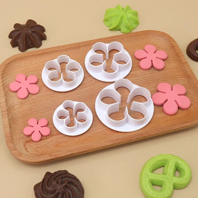 4pcs/set Plum Blossom Cookie Mold Cake Decorating Plunger Fondant Cutter Biscuits Pastry Mould Kitchen Bakeware Accessories Oasis Select