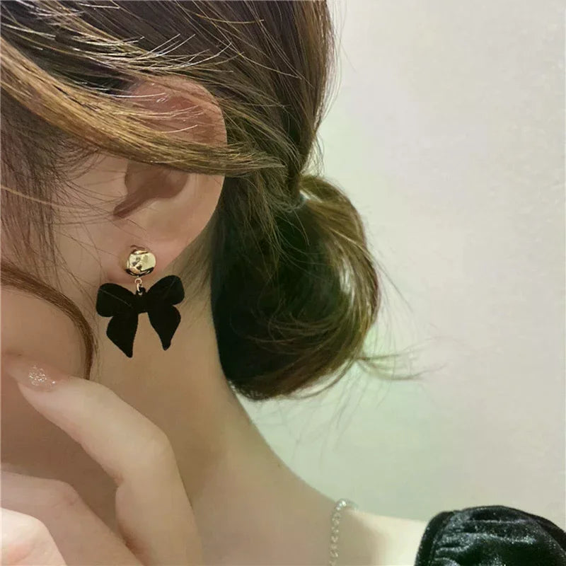 Vintage Black Flocking Earrings Geometric Bowknot Stud Earrings For Women Fashion With Jewelry Accessories Oasis Select