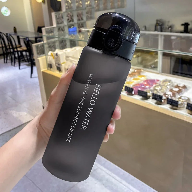 780/1000ml Plastic Water Bottle for Drinking Portable Sport Tea Coffee Cup Kitchen Tool Kids Water Bottle for School Transparent Oasis Select Black-780ml 750-1000ml