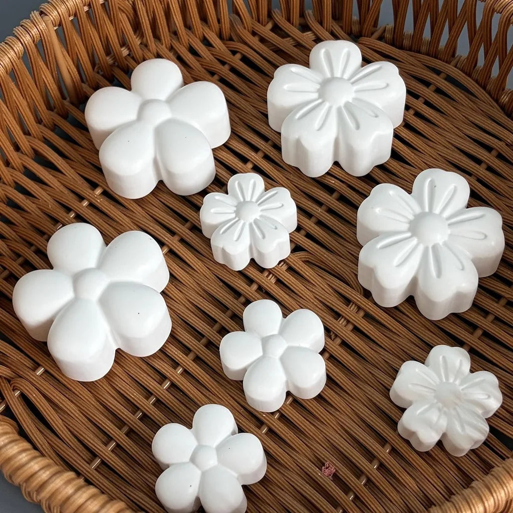 4-Cavity Mixed Size Flower Silicone Mold 3D Sakura Sunflower Chrysanthemum Mold for Handmade Candle Soap Plaster Resin Craft Oasis Select