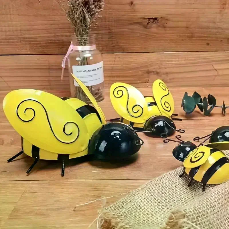 4-piece Set, Metal Bee Wall Hanging, Garden And Patio Decoration, Room Decoration, Outdoor Family Lawn 3D Wrought Iron Pendant. Oasis Select