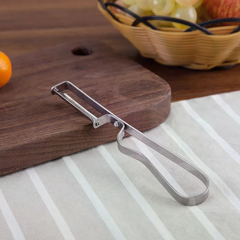 Multi-functional Stainless Steel Peeler with Enhanced Handle Easy to Clean Vegetable And Fruit Peeler for Kitchen Oasis Select
