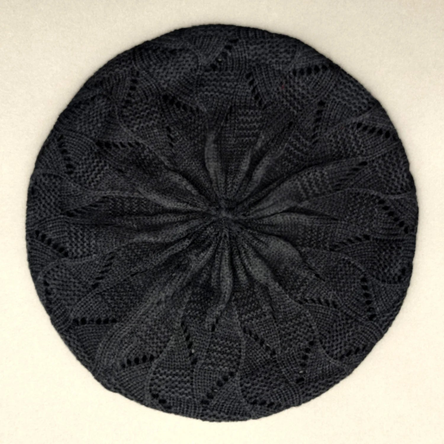 Mesh breathable beret, lightweight and soft artist hat, fresh and artistic bud hat Oasis Select black