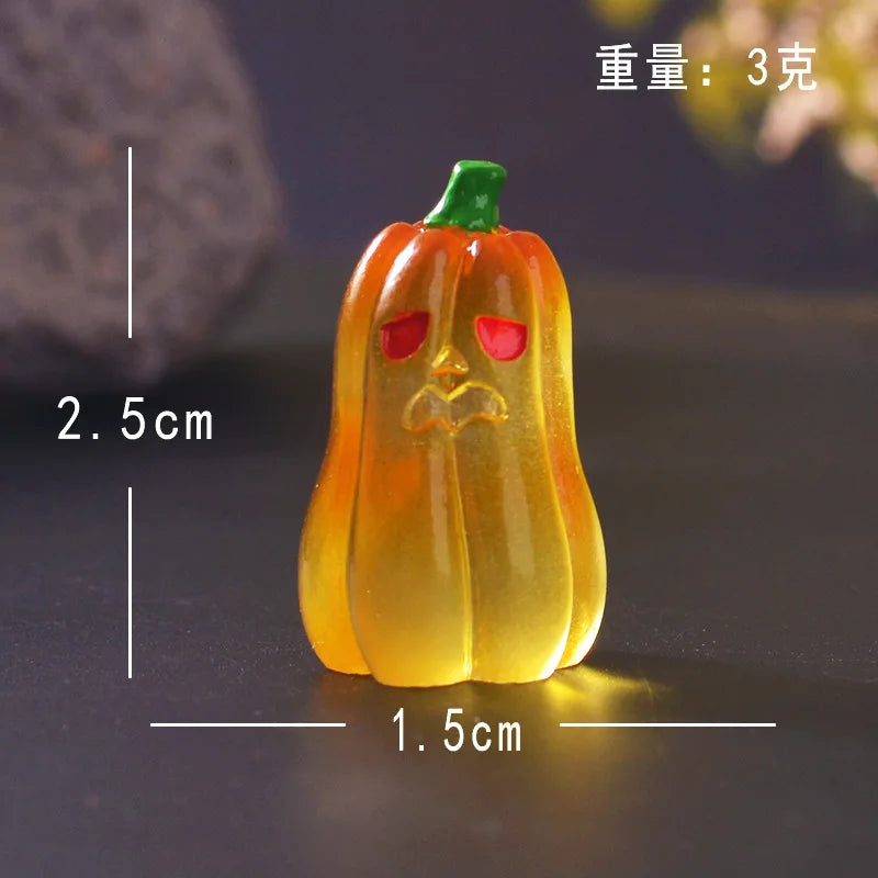 Halloween Miniatures Luminous Garden Figurines Cute Ghost Figurines Glow in The Dark Resin Figures Micro Miniature Statue Outdoo Oasis Select 6