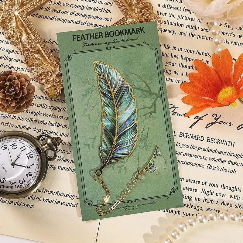 1Pcs Exquisite Book Page Divider Vintage Gold Stamped Metal Bookmark With Metal Chain Pendant Office Stationery Oasis Select A4