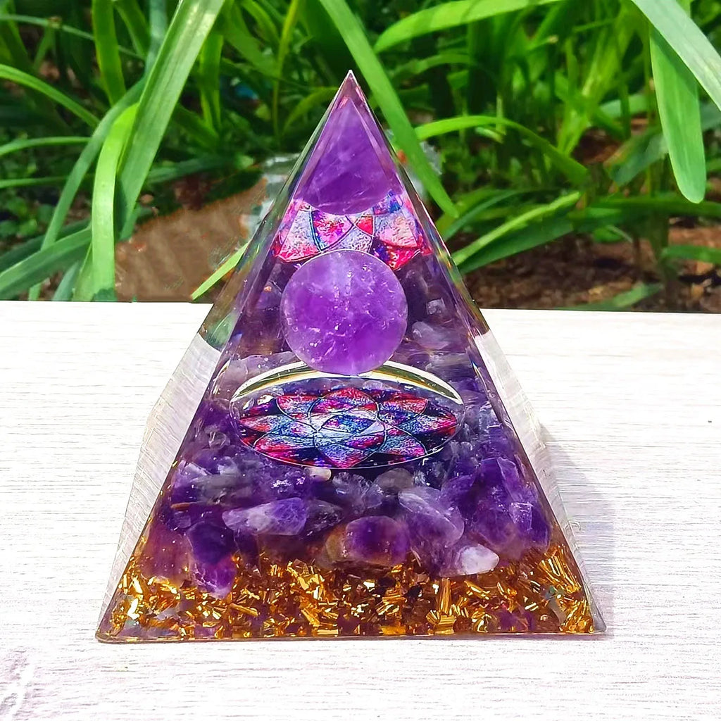 Crystal Pyramid ornaments crushed stone glue dropping resin crafts home and office car decoration products decorations for home Oasis Select
