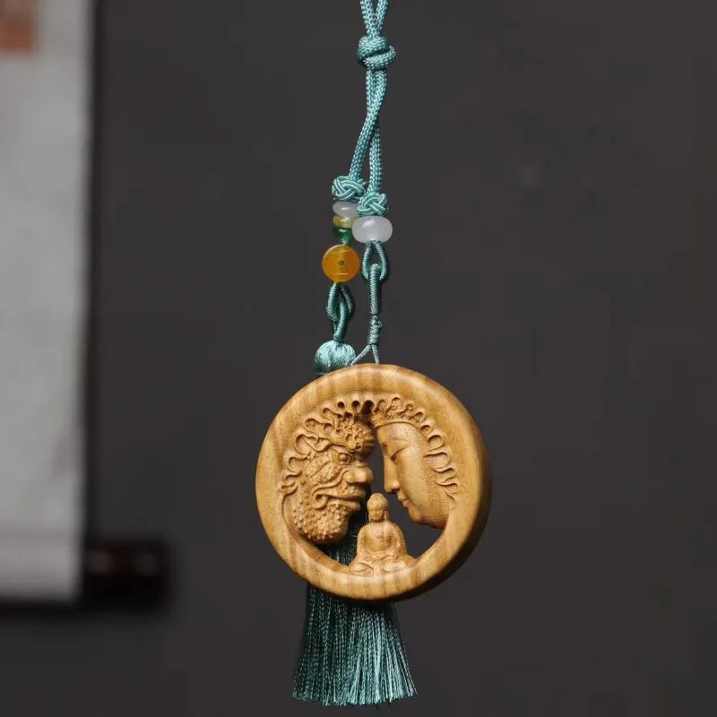 Green sandalwood carving a read between pendant Buddha magic hand pendant car pendant pendant Oasis Select