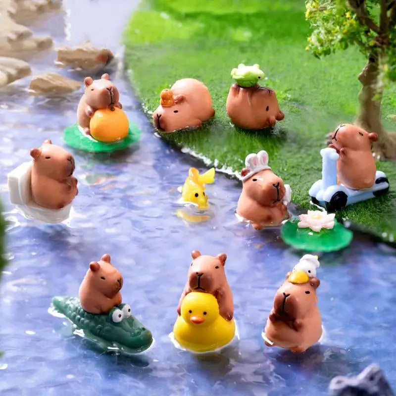 Charming Mini Capybara Resin Figurines (2Pcs), Animal Ornaments for DIY Fairy Garden, Moss Landscape Decor Oasis Select