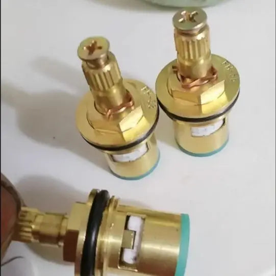 1PCS Universal Faucet Valve Replacement Brass Cartridge Inner Tap Valve for Household Bathroom Kitchen Faucet Supplies Oasis Select