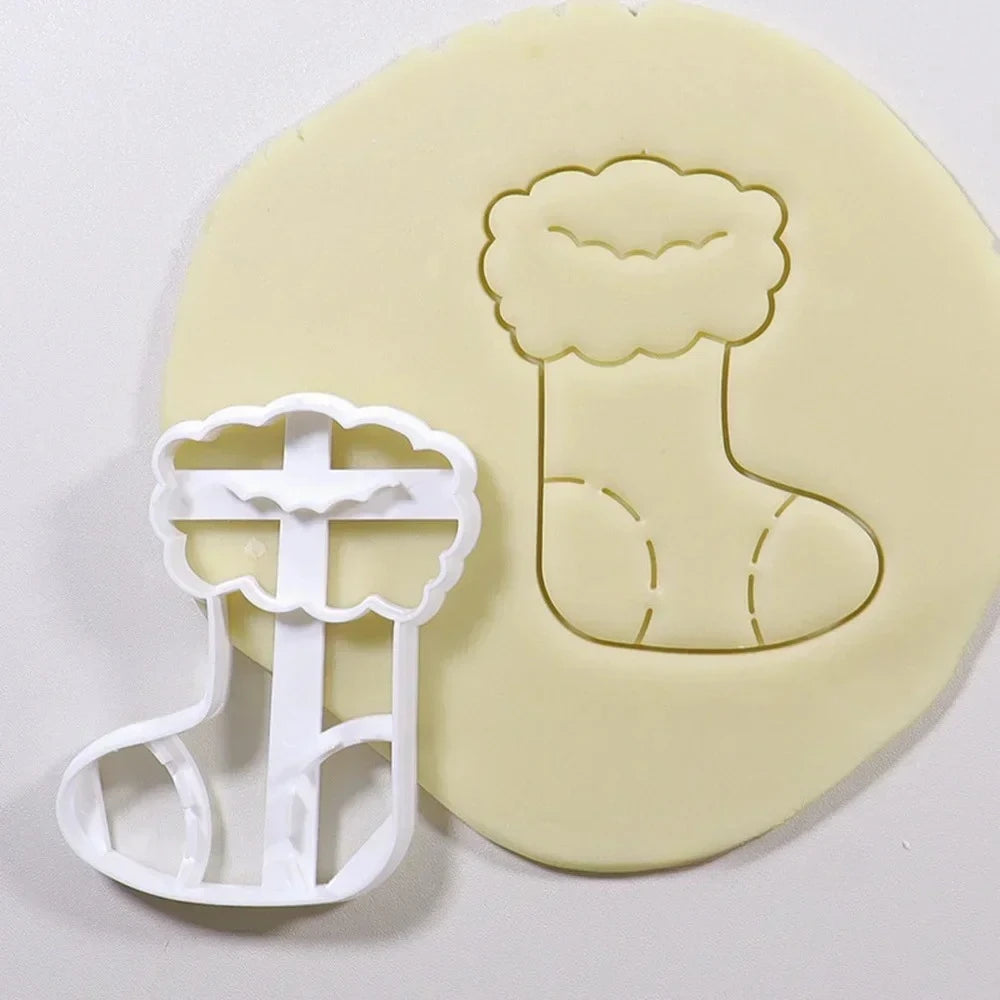 Christmas Gingerbread Cookie Cutters DIY Snowflake Santa Plastic Cookie Mold Biscuit Stamp Christmas Baking Supplies Oasis Select Xmax sock