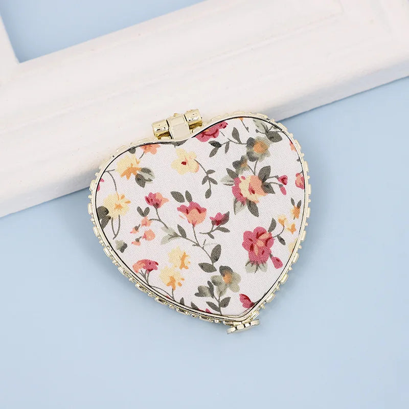 Pocket Floral Mirror Mini Makeup Compact Portable Two-side Folding Make Up Mirror Women Vintage Cosmetic Make Up For Gift Oasis Select White-B