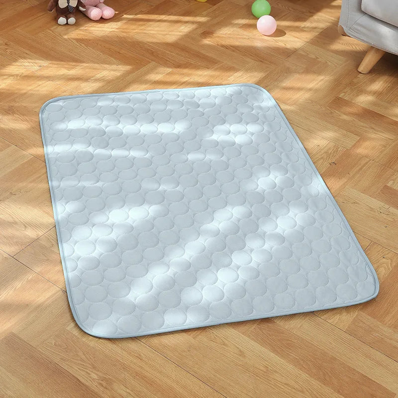 Summer Ice Silk MATS for Pets Cat and Dog Beds Super Large Dog All-season Floor MATS Cat and Pet Ice MATS Ice Beds Dog Beds Oasis Select Gray 45x35cm