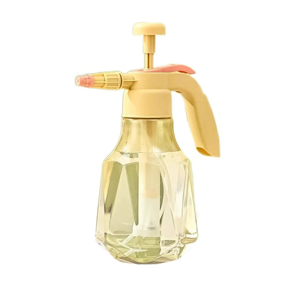 1.5L Pressure Watering Can – Adjustable Mist Nozzle & Pump Garden Watering Can Oasis Select Yellow