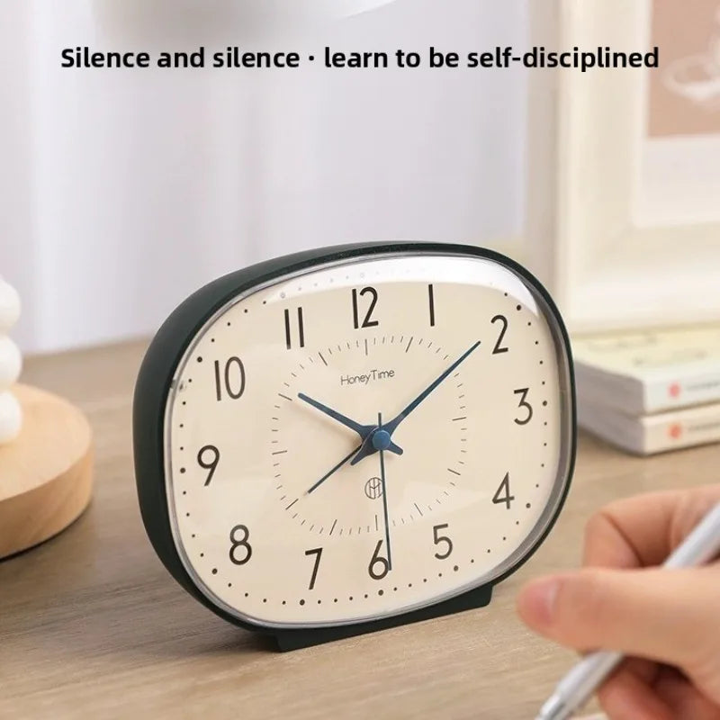New Bedside Small Alarm Clock Desktop Silent Clock Dedicated for Elderly Bedroom Wake-up Tool Desktop Ornament Oasis Select